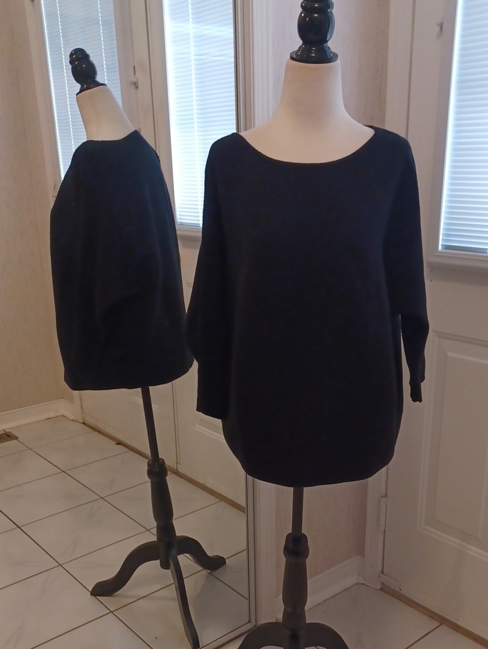 4/$80 Kismet Black Ribbed Scoop Neck Sweater - Size XL